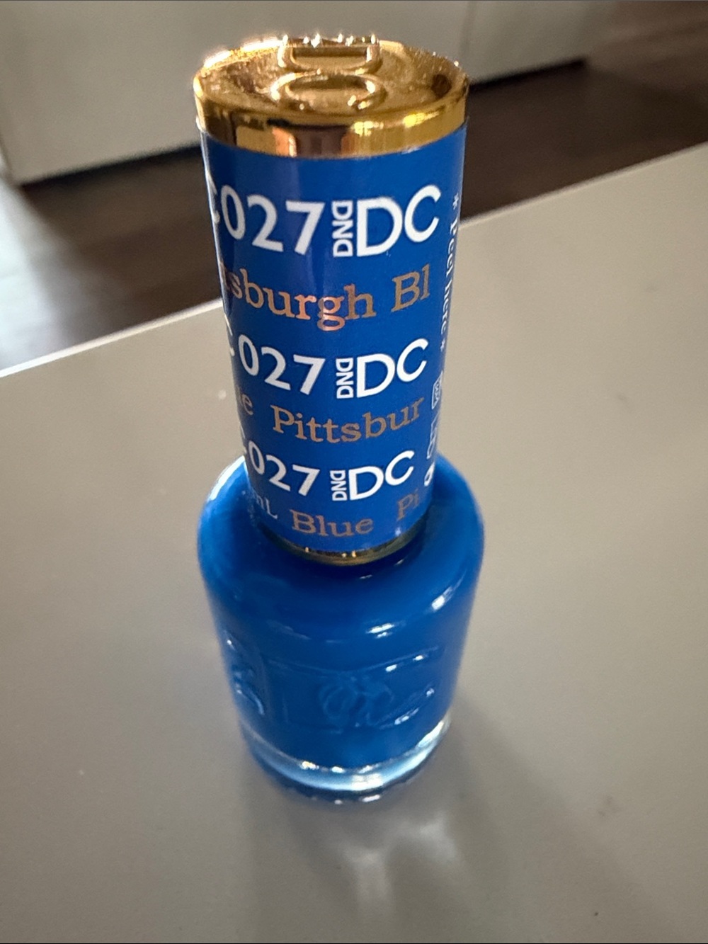 DND DC 027 Pittsburgh Blue Nail Polish - Bright Blue